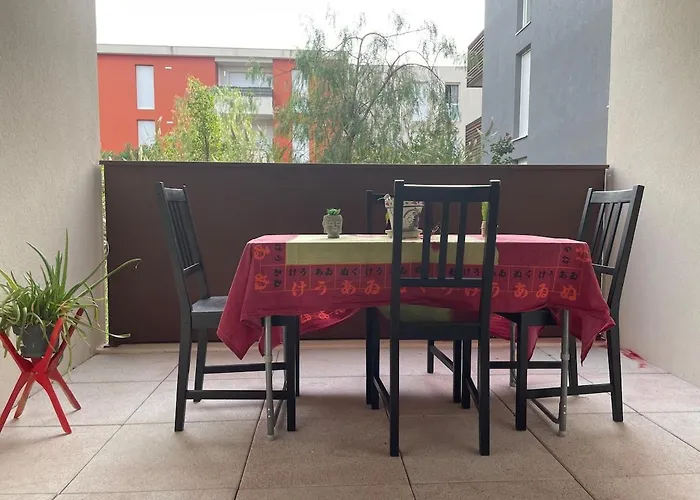 T2 Avec Terrasse, Proche Plages Et Centre De Montpellier Apartment Castelnau-le-Lez